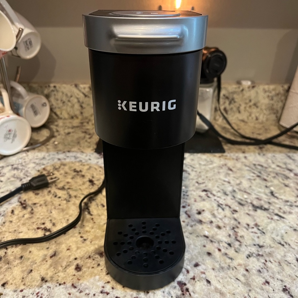 Kureg coffee maker